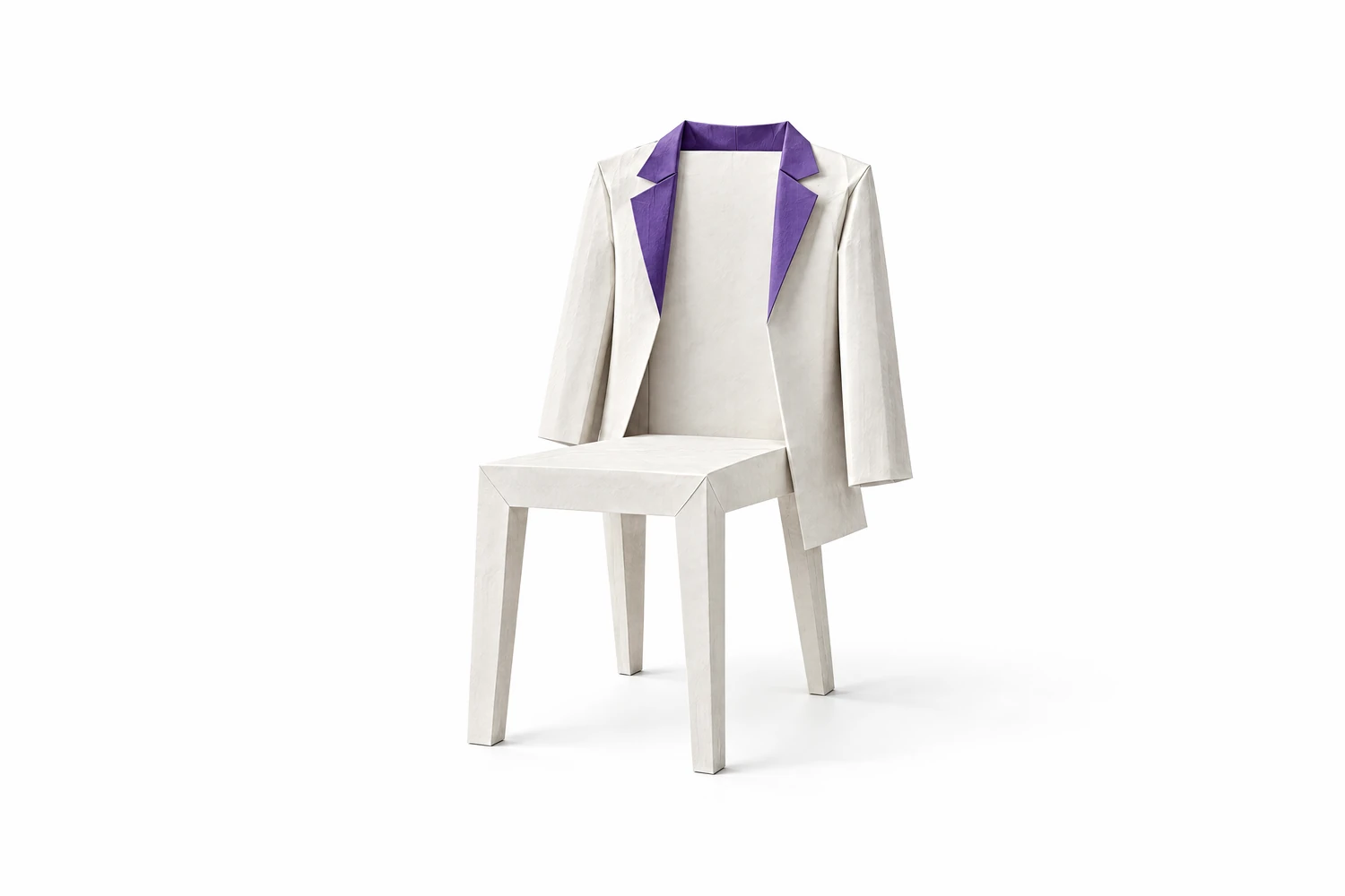 Ein Stuhl aus gefaltetem weißem Papier. Über der Lehne hängt ein Sakko aus Papier, nur Kragen und Revers sind violett. Auf dem Stuhl sitzt niemand.